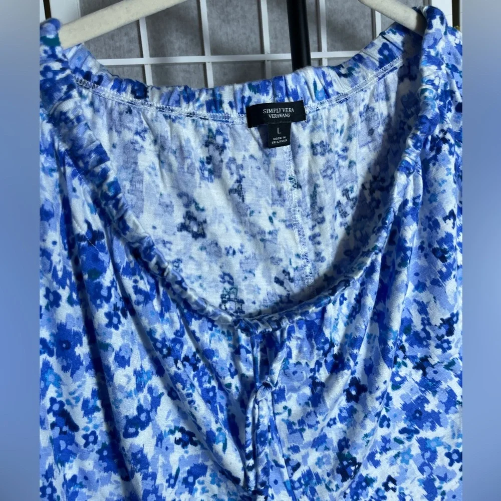Vera Wang, PJ Bottom Size L, Soft, Comfy, Blue & White Floral, Ruffled Hem NWOT